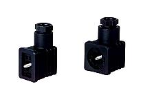 Connector plugs